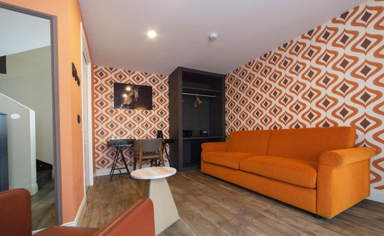 Hotel Al Campanile - Luxury Suites & Apartments Baveno Exterior photo