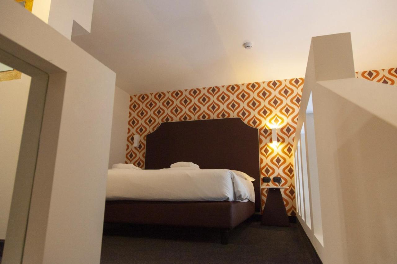 Hotel Al Campanile - Luxury Suites & Apartments Baveno Exterior photo