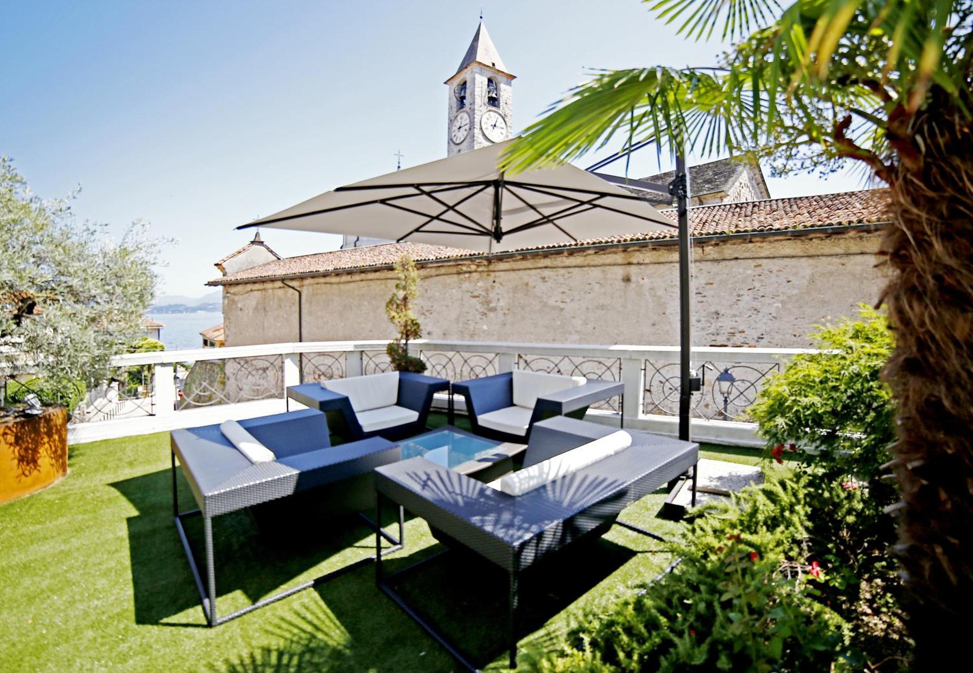 Hotel Al Campanile - Luxury Suites & Apartments Baveno Exterior photo