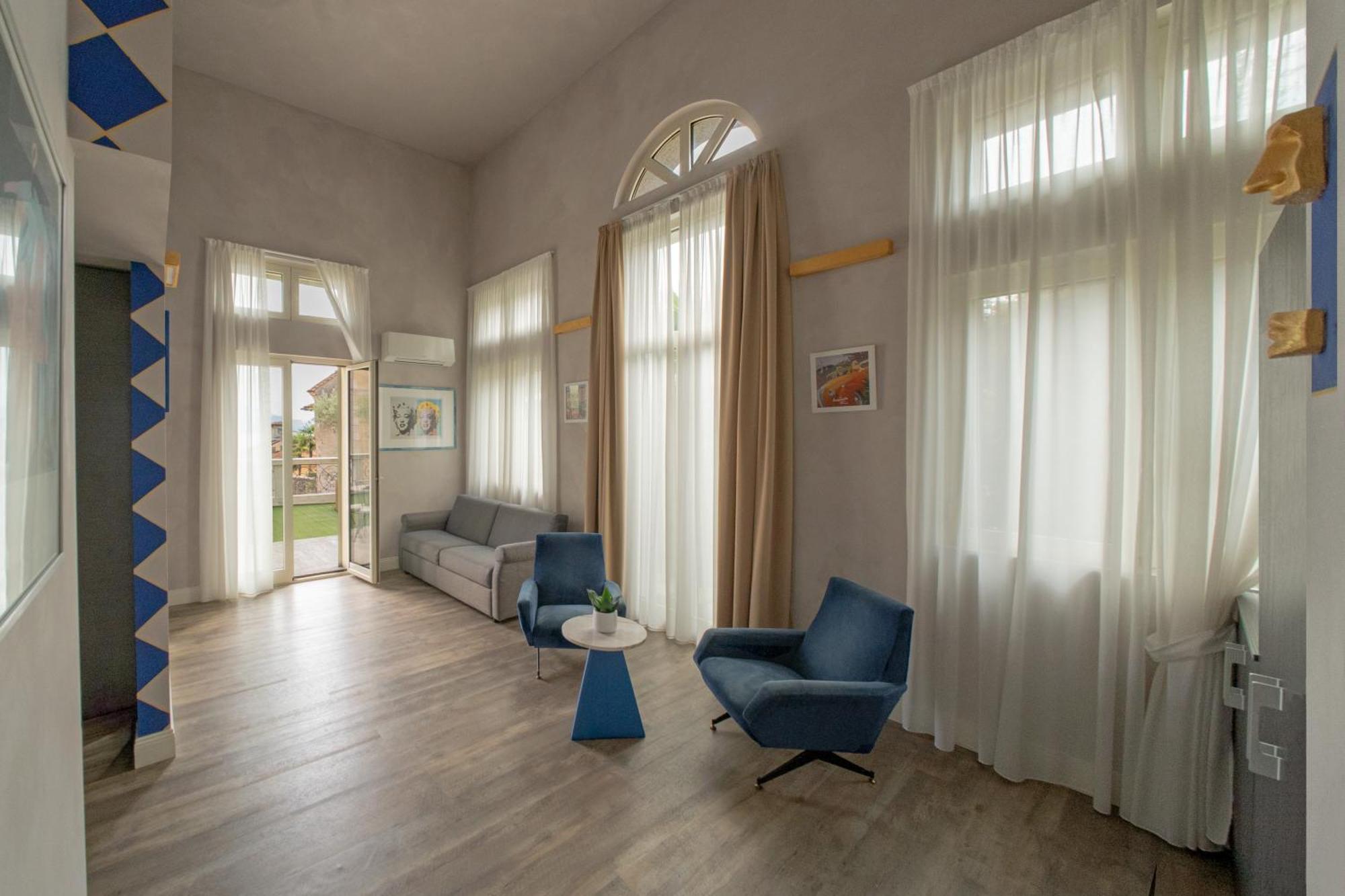 Hotel Al Campanile - Luxury Suites & Apartments Baveno Exterior photo