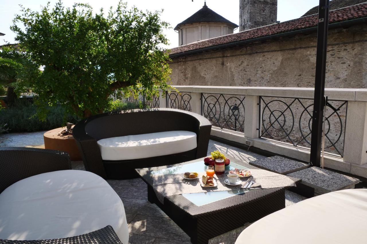 Hotel Al Campanile - Luxury Suites & Apartments Baveno Exterior photo