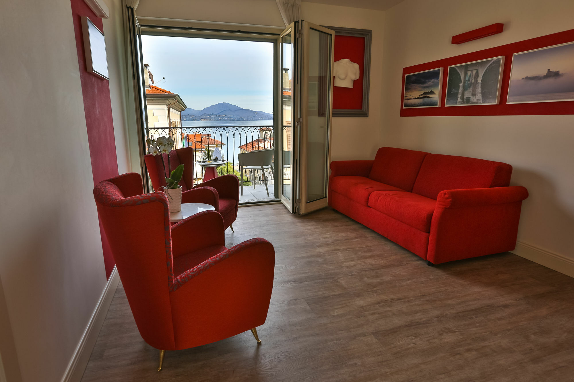 Hotel Al Campanile - Luxury Suites & Apartments Baveno Exterior photo